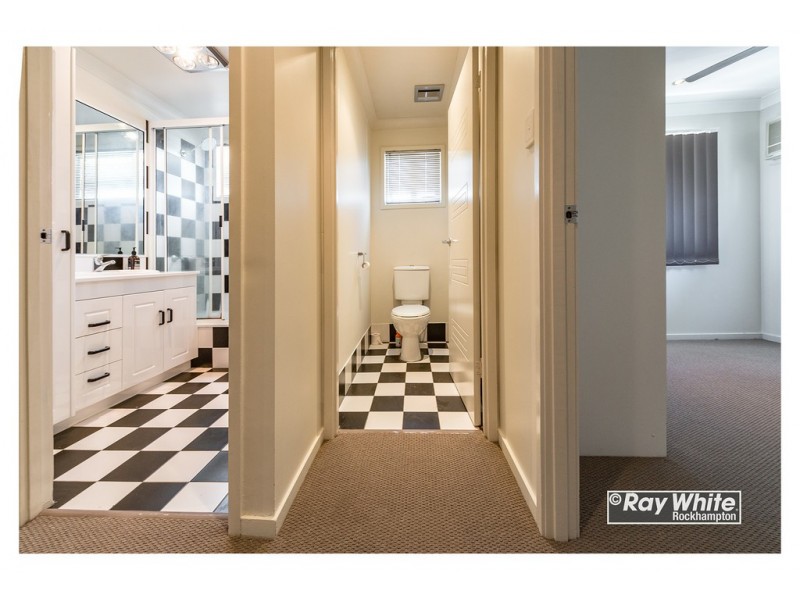 24 Roderkirchen Street, Kawana QLD 4701