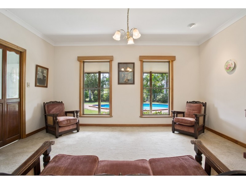 13 Emmerson Drive, Glenlee QLD 4711