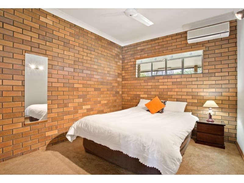 13 Emmerson Drive, Glenlee QLD 4711