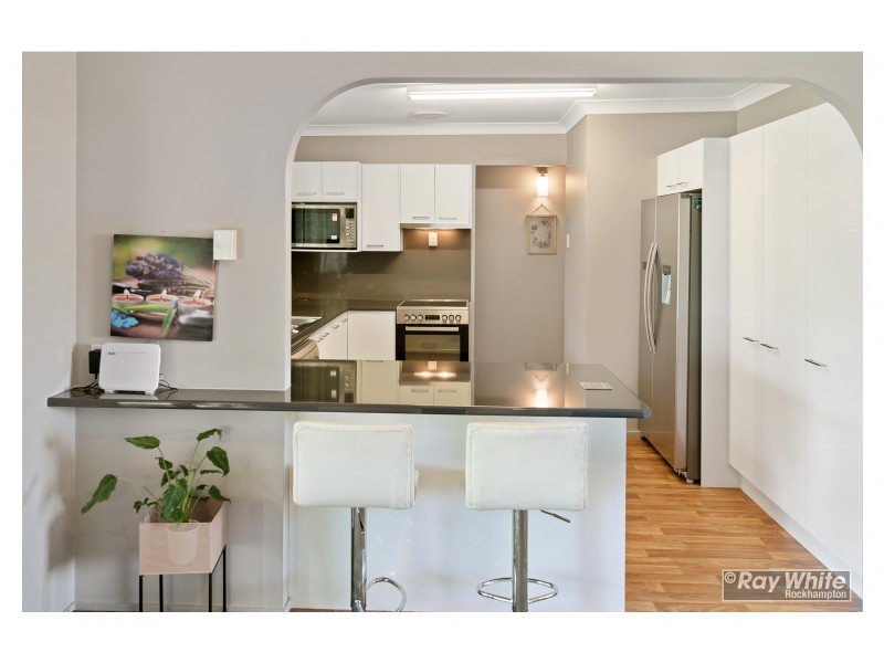 71 Sheehy Street, Park Avenue QLD 4701