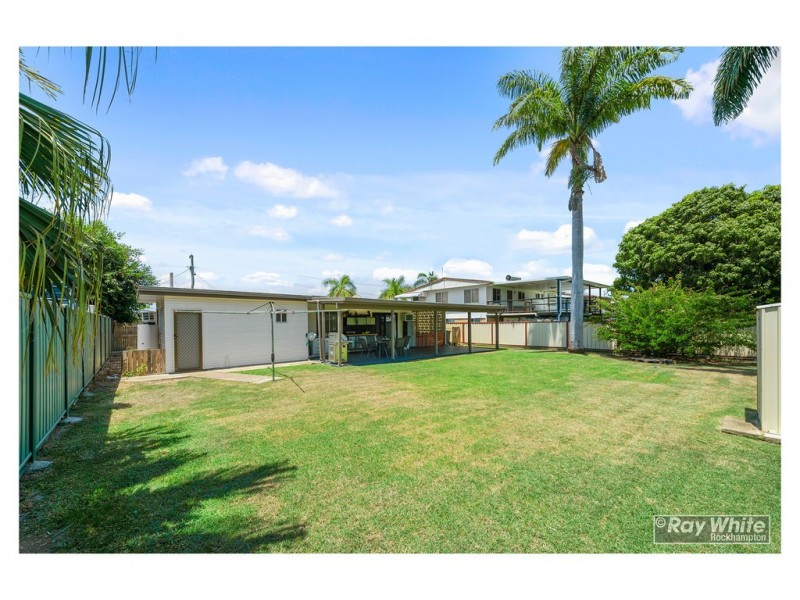 71 Sheehy Street, Park Avenue QLD 4701