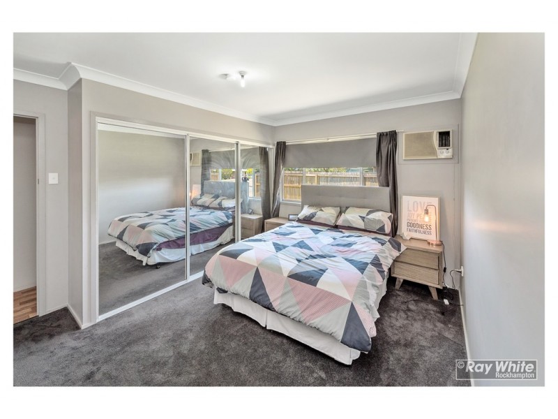 71 Sheehy Street, Park Avenue QLD 4701