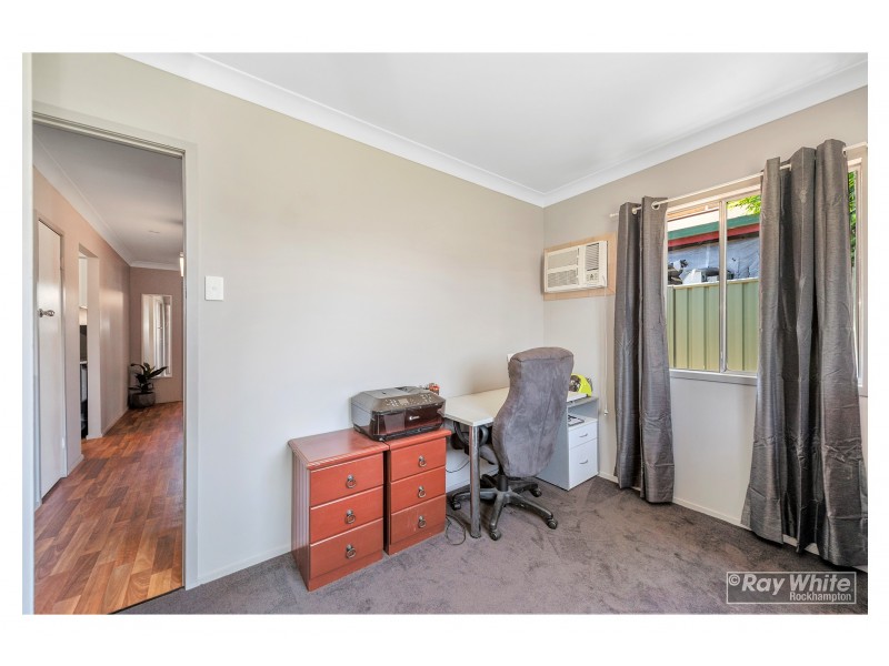 71 Sheehy Street, Park Avenue QLD 4701