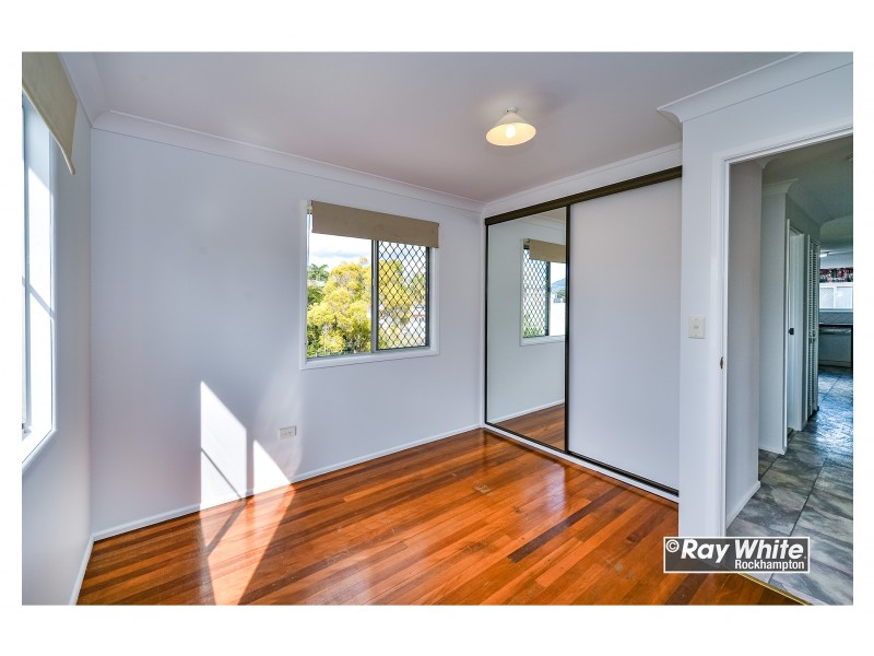 284 Pattemore Street, Kawana QLD 4701