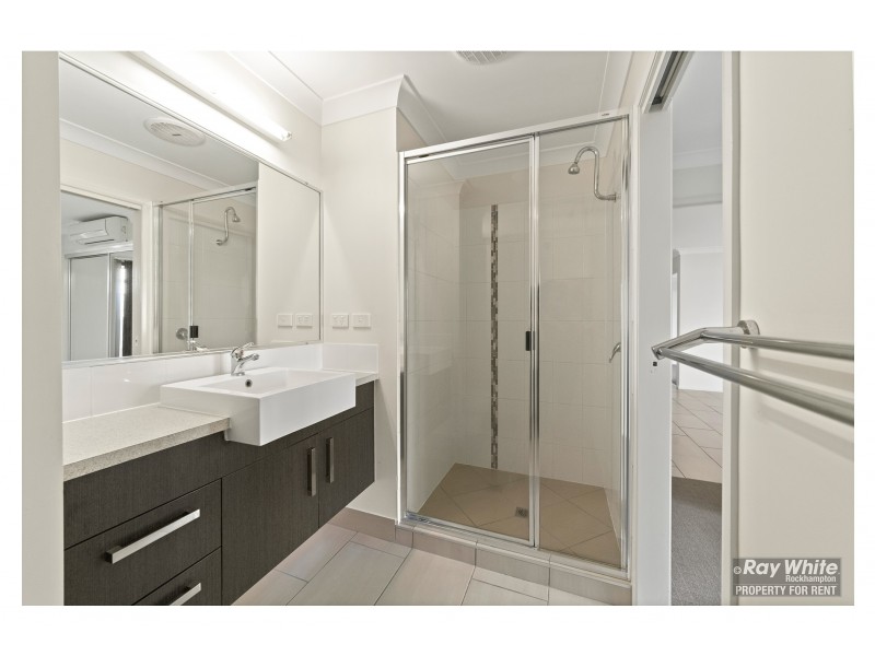 5/241 Upper Dawson Road, Allenstown QLD 4700