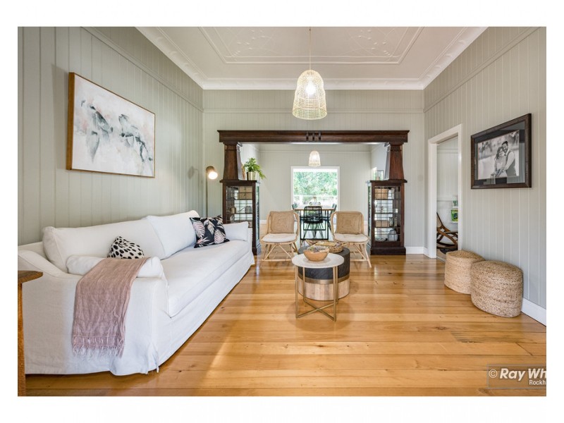 36 Separation Street, Allenstown QLD 4700