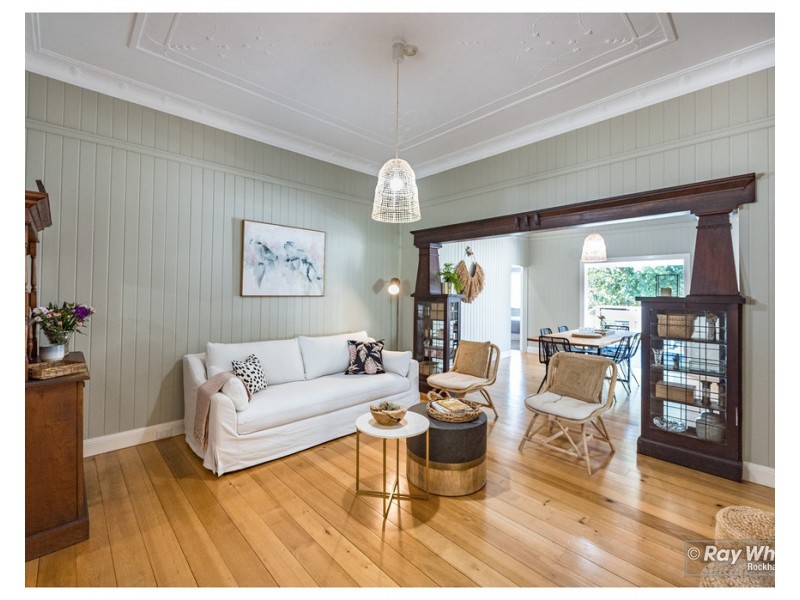 36 Separation Street, Allenstown QLD 4700