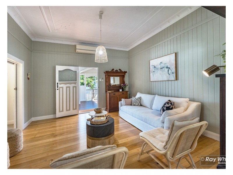 36 Separation Street, Allenstown QLD 4700