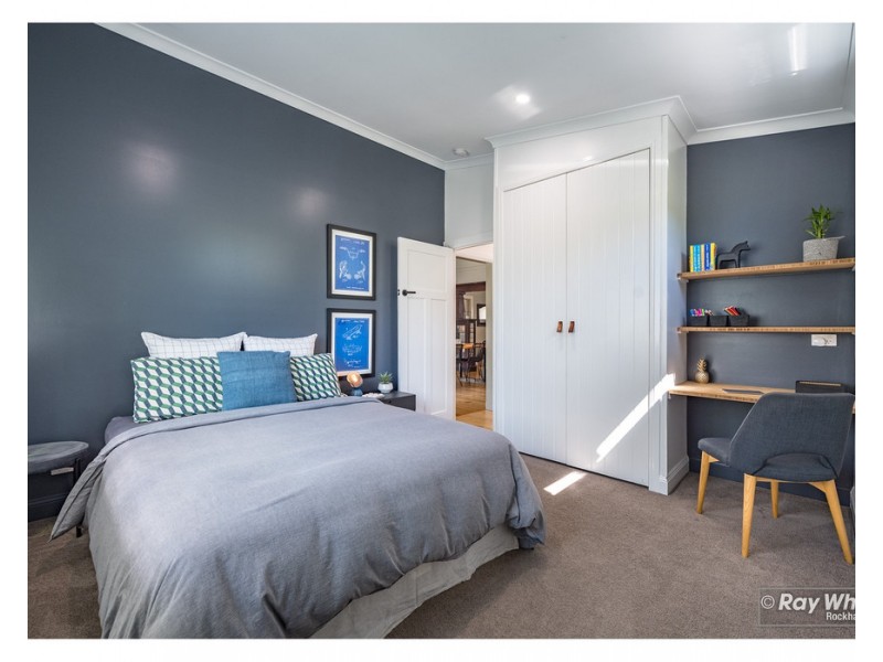 36 Separation Street, Allenstown QLD 4700