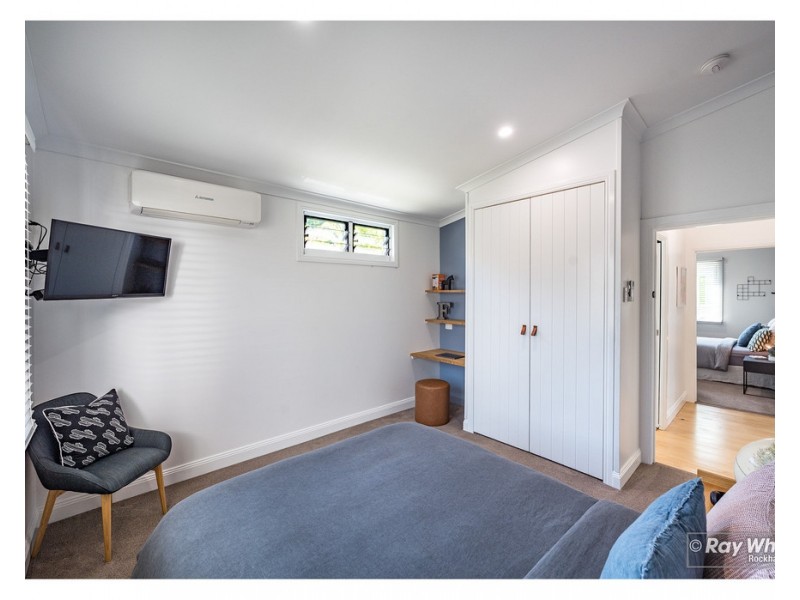 36 Separation Street, Allenstown QLD 4700