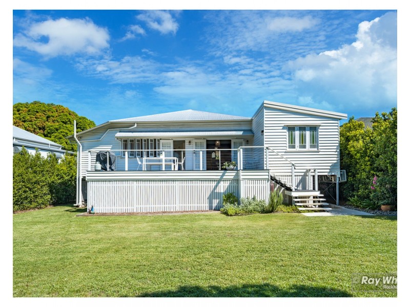 36 Separation Street, Allenstown QLD 4700