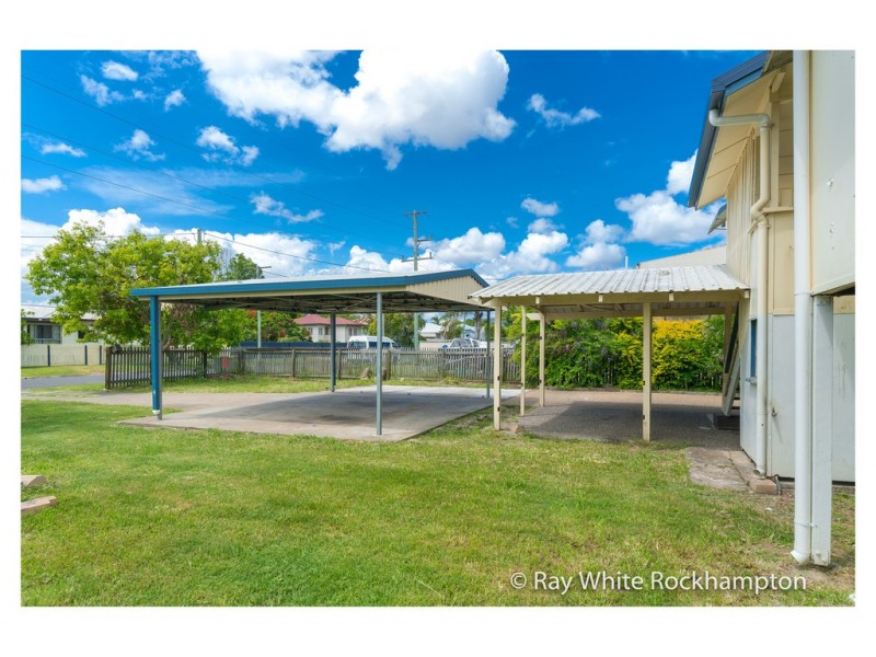 46 Park Street, Park Avenue QLD 4701