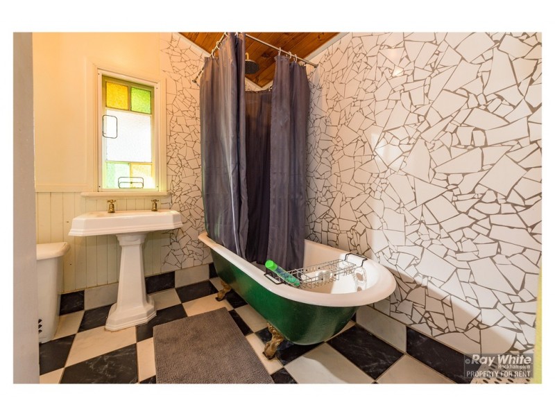 98 Randwick Street, Berserker QLD 4701