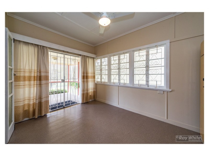 134 Earl Street, Berserker QLD 4701