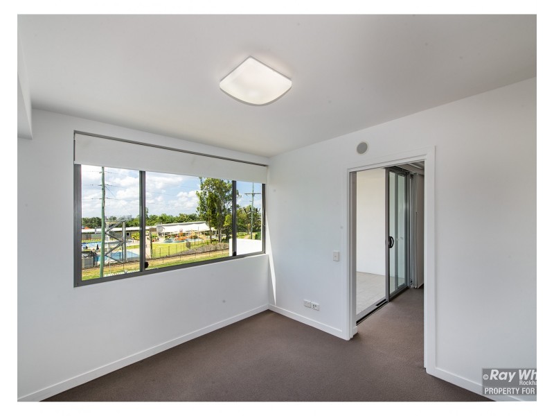 202/2-4 Victoria Parade, Rockhampton City QLD 4700