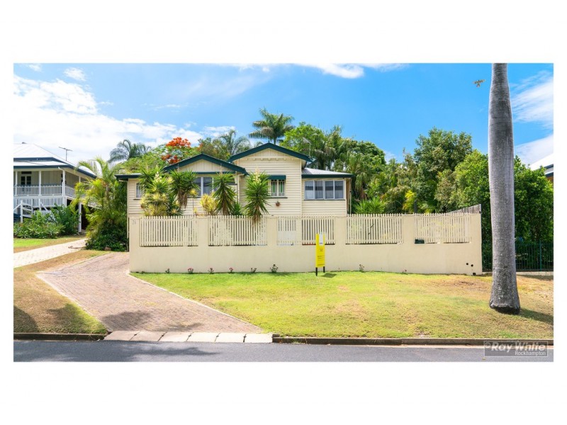 26 Cousins Street, The Range QLD 4700