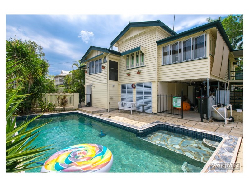 26 Cousins Street, The Range QLD 4700