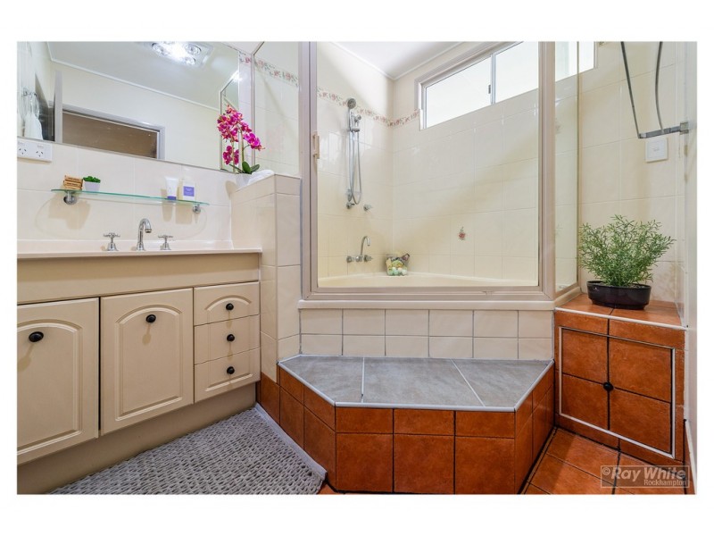 373 Limpus Street, Frenchville QLD 4701