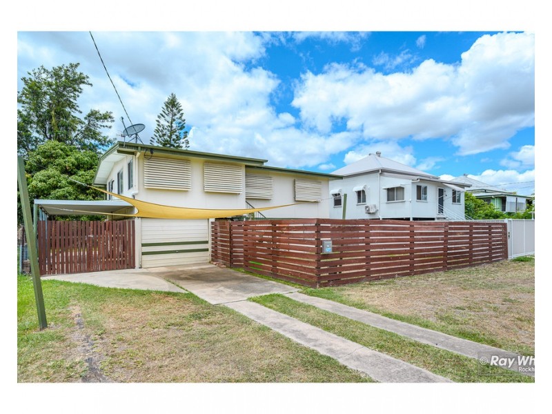 25A Main Street, Park Avenue QLD 4701