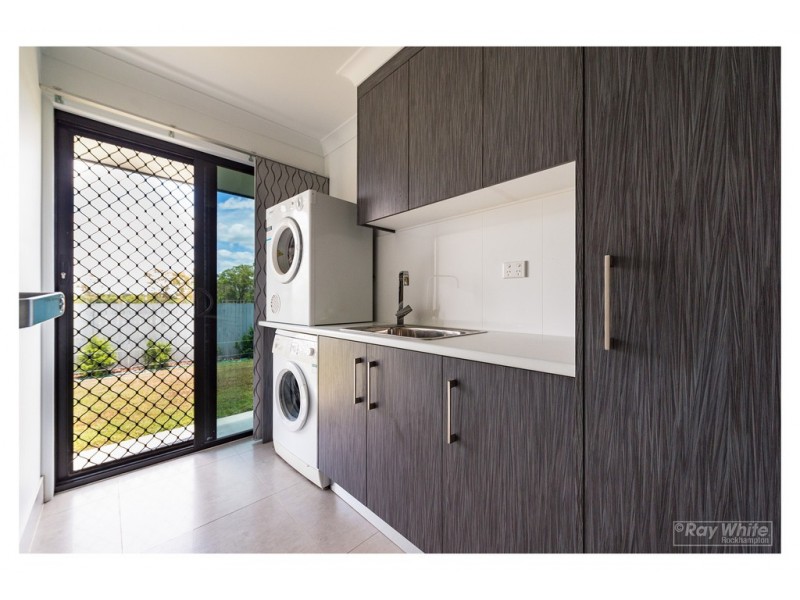 3 Leitrim Court, Parkhurst QLD 4702