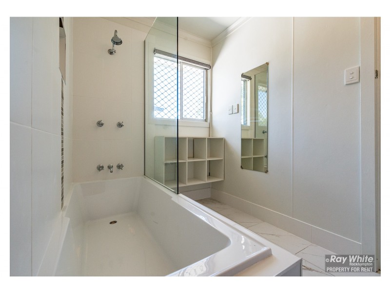 160 Horton Street, Koongal QLD 4701