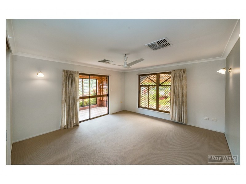 449 Eichelberger Street, Frenchville QLD 4701