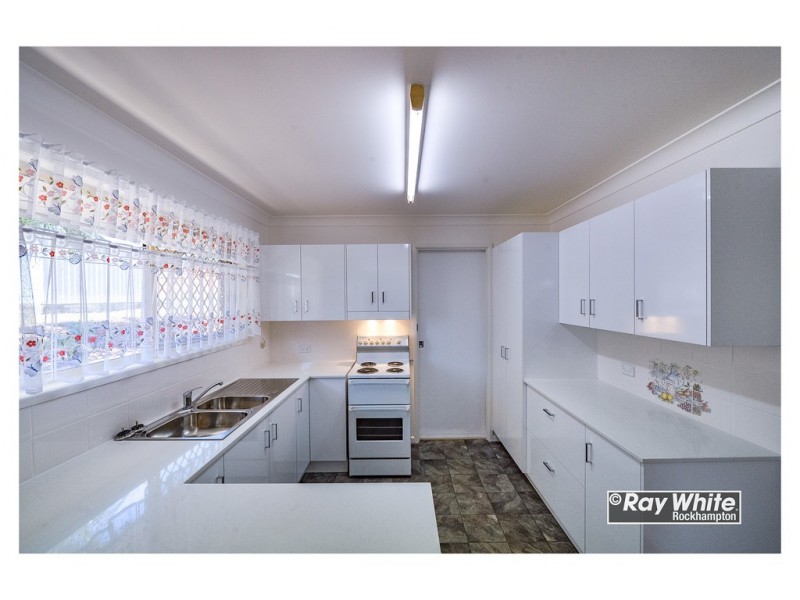 42 Pillich Street, Kawana QLD 4701