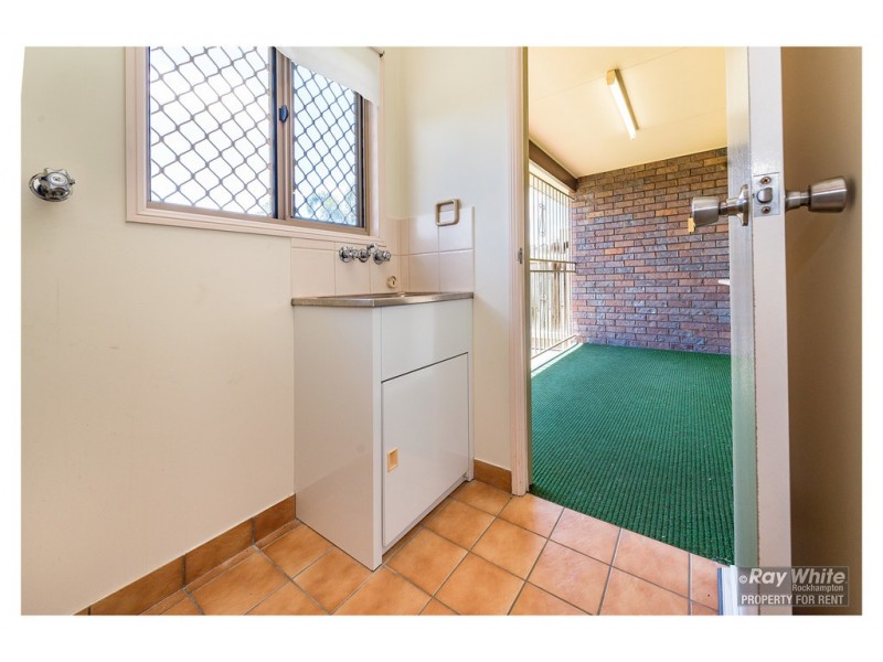 1/222 Ford Street, Berserker QLD 4701