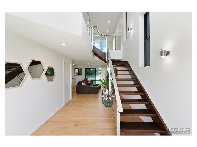 107 Larcombe Street, Kawana QLD 4701