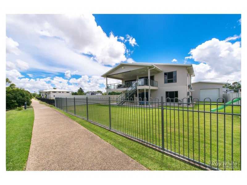 107 Larcombe Street, Kawana QLD 4701