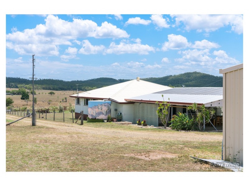 498 Rossmoya Road, Wattlebank QLD 4704