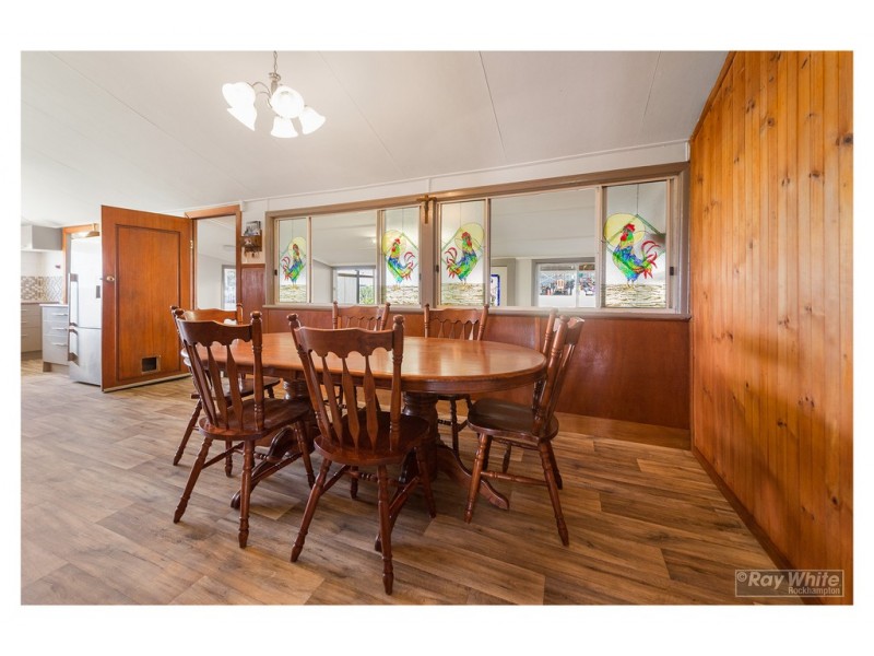 498 Rossmoya Road, Wattlebank QLD 4704