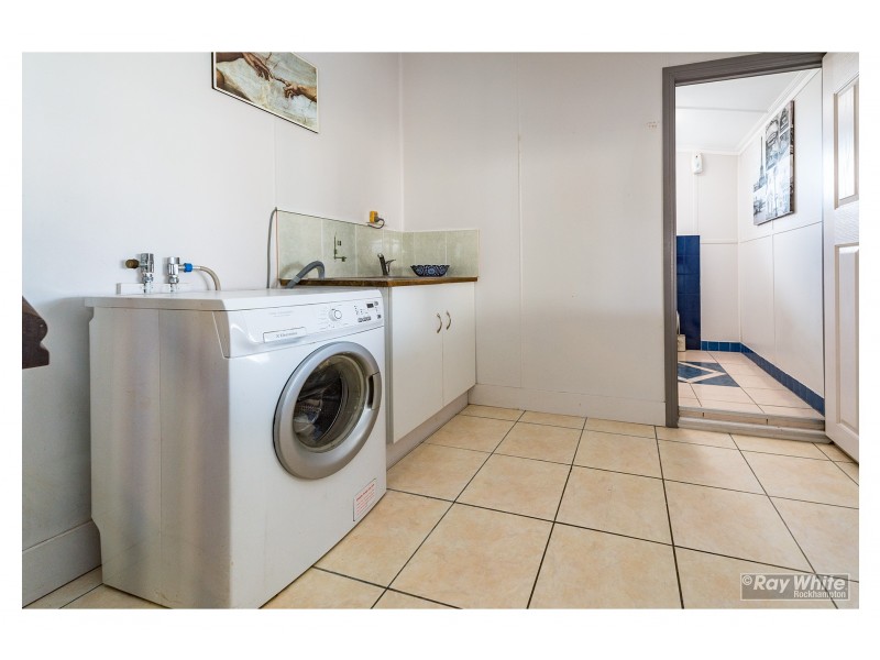 498 Rossmoya Road, Wattlebank QLD 4704