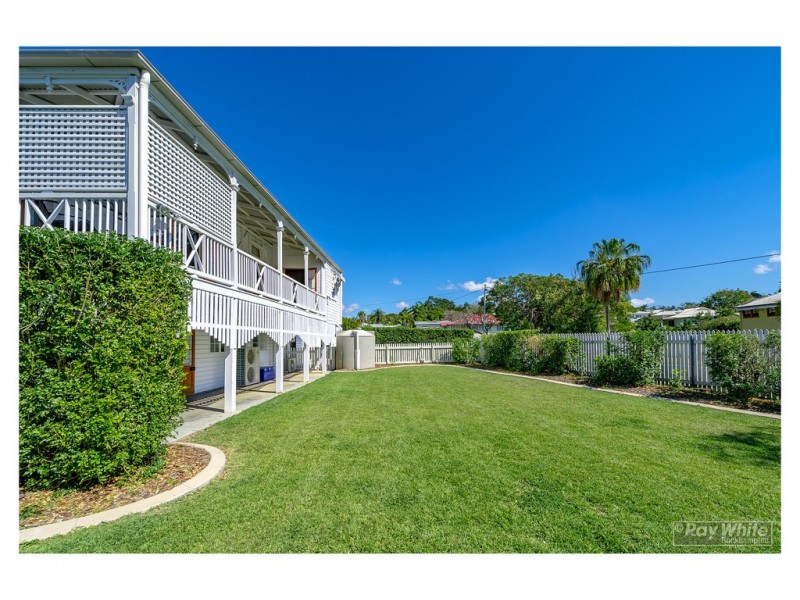 88 Davis Street, The Range QLD 4700