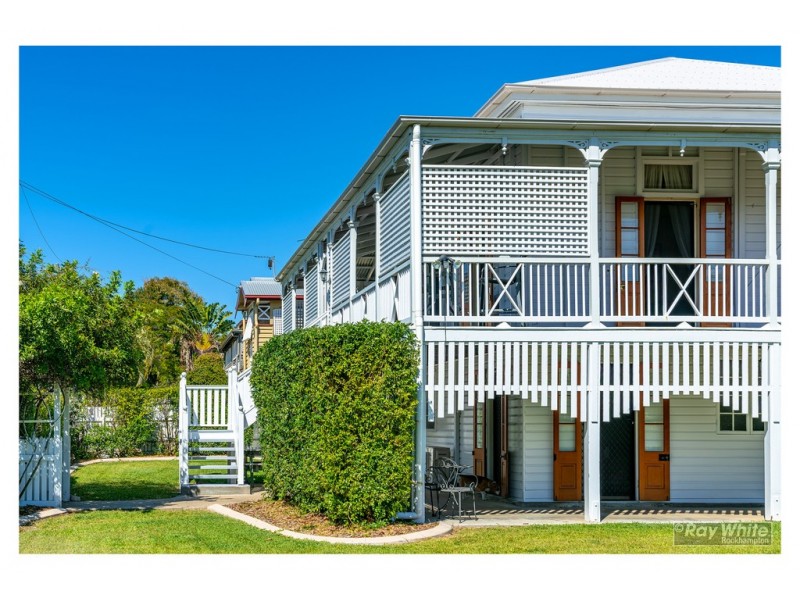 88 Davis Street, The Range QLD 4700