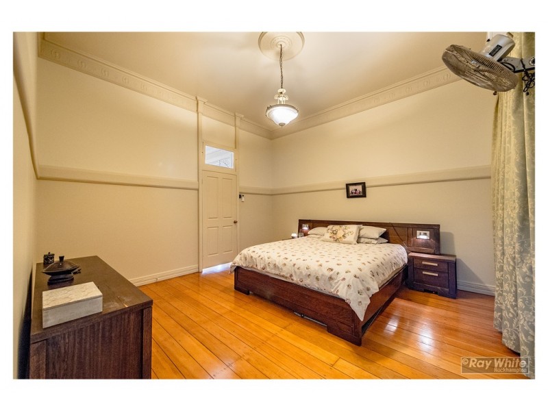 88 Davis Street, The Range QLD 4700
