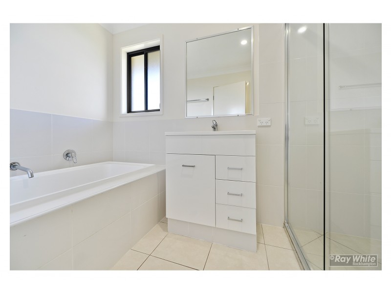 19 Rosedale Street, Parkhurst QLD 4702