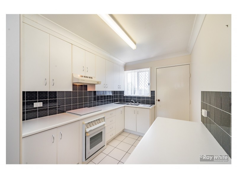3/37 Armstrong Street, Berserker QLD 4701