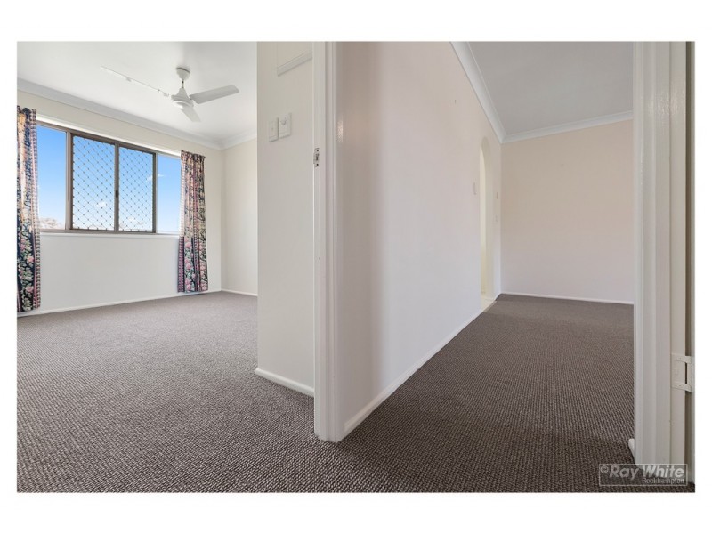 3/37 Armstrong Street, Berserker QLD 4701