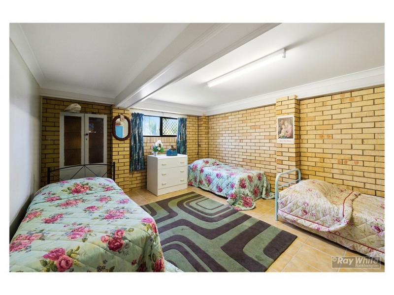 49 Davis Street, Allenstown QLD 4700