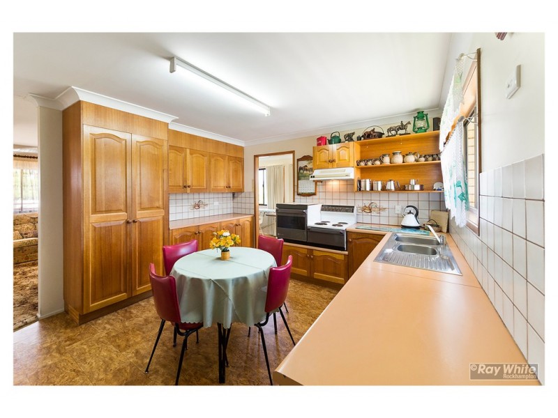 49 Davis Street, Allenstown QLD 4700