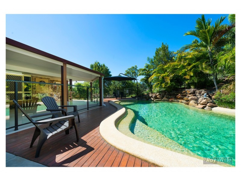 8 Samuel Crescent, Parkhurst QLD 4702