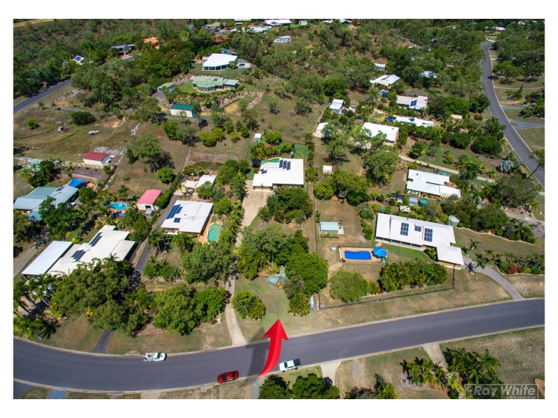 8 Samuel Crescent, Parkhurst QLD 4702