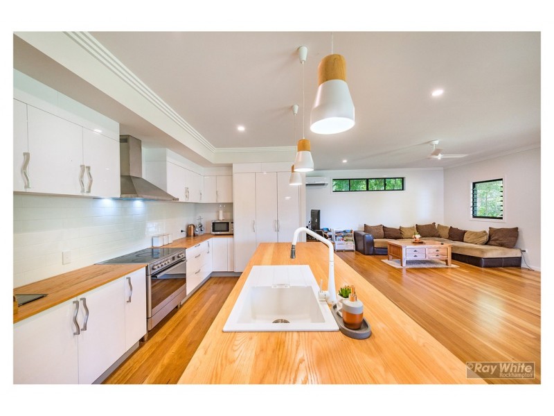 284 Diplock Street, Berserker QLD 4701