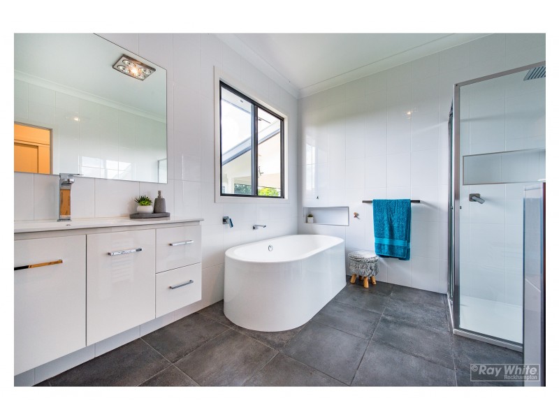 284 Diplock Street, Berserker QLD 4701