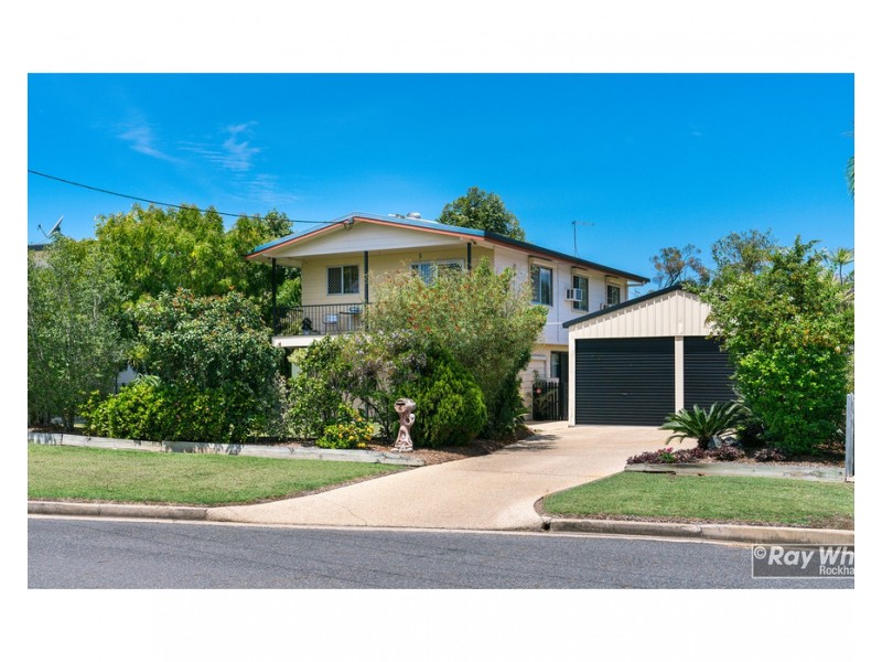 6 Buntain Street, Kawana QLD 4701