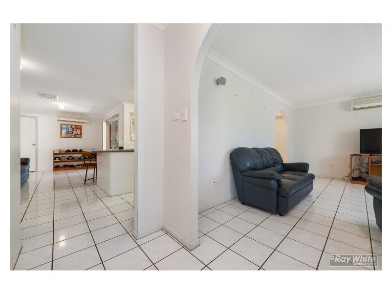 16 Dunnett Street, Gracemere QLD 4702