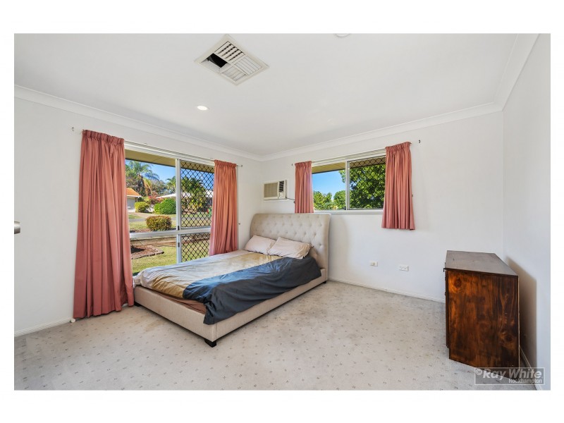 16 Dunnett Street, Gracemere QLD 4702