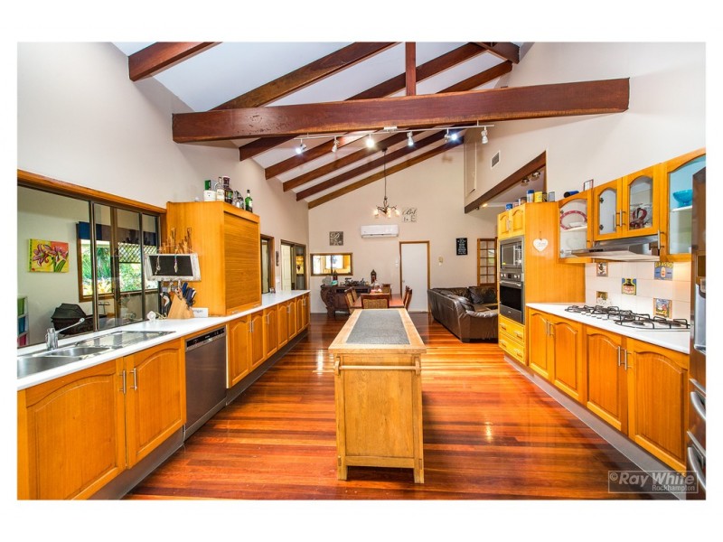 9 Findlay Street, Yeppoon QLD 4703