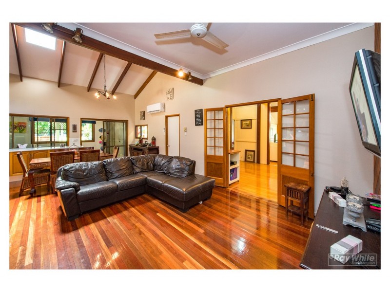 9 Findlay Street, Yeppoon QLD 4703